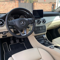 Mercedes-Benz GLA 180 AMG, снимка 11 - Автомобили и джипове - 36417174