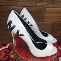 DKNY , снимка 1 - Дамски елегантни обувки - 40133363