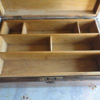 Старинно дървено ковчеже сандъче от орех, снимка 5 - Колекции - 41661776