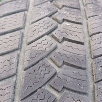 2бр Goldline 225/45R17 M+S с Дот 2319 и 6 мм мек грайфер, снимка 2 - Гуми и джанти - 40657354