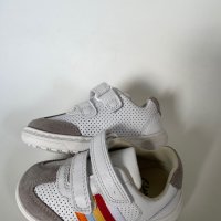 Clarks бебешки обувки номер 20 (4F), снимка 1 - Бебешки обувки - 41953964