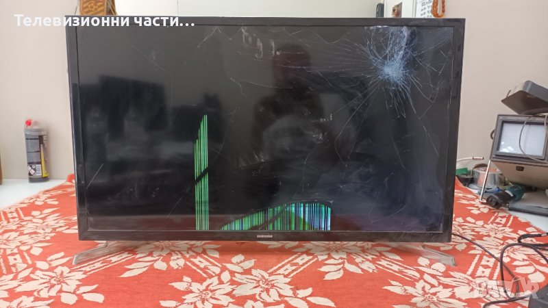 Samsung UE32J4500AW със счупен екран-BN41-02360B BN94-08207A/V5DN-320SM0-R5/CY-JJ032AGHV5V, снимка 1
