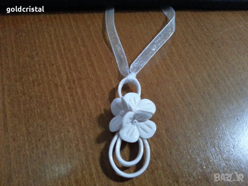 Медальон костен порцелан , снимка 1