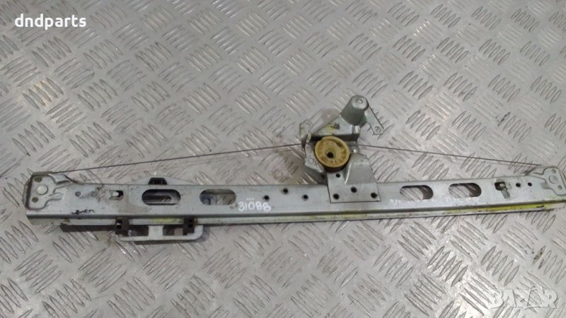 Стъклоповдигач Mercedes ML W163 2001г.(заден десен)	, снимка 1