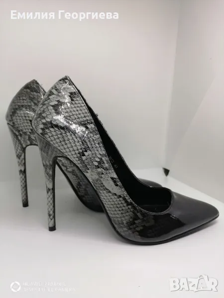 Дамски обувки на ток с змийски принт- 40- 41 номер  , снимка 1