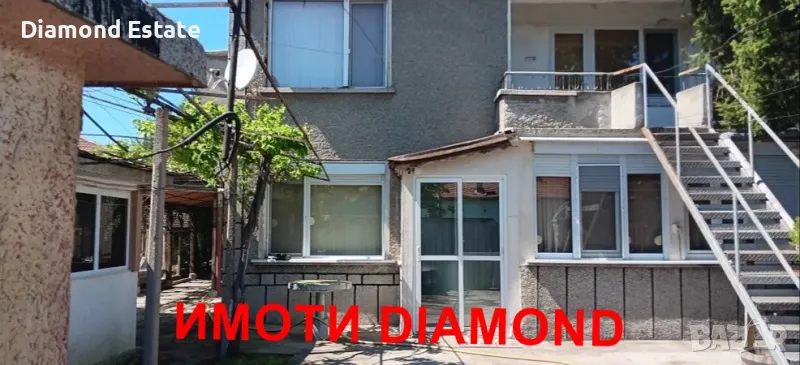 Двуетажна къща с гараж и локално отопление в град Гълъбово, снимка 1