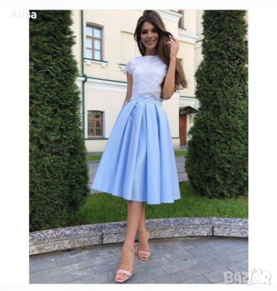 Синя плисирана пола, снимка 1