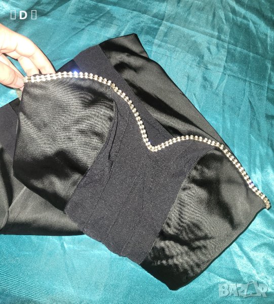 GUESS - нова красива рокля по тялото  S- оригинал, снимка 1