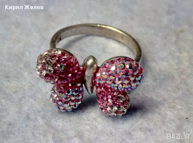 СКЪПОЦЕНЕН СРЕБЪРЕН ПРЪСТЕН ПЕПЕРУДА СРЕБРО 925 с РОЗОВ ЕМАЙЛ и РАЗНОЦВЕТНИ КАМЪНИ 47981, снимка 1