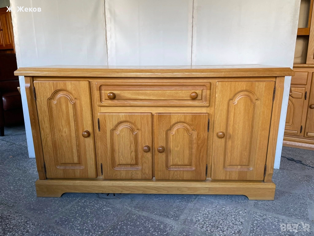 Масивен контрабюфет, снимка 1