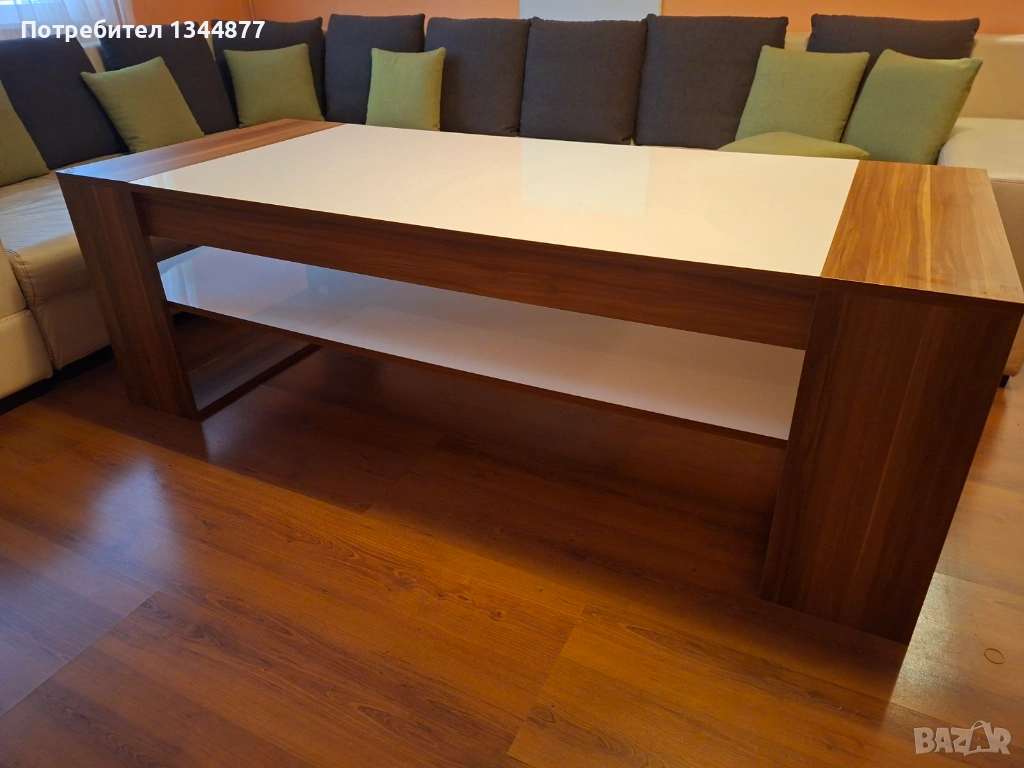 Трапезна маса, снимка 1