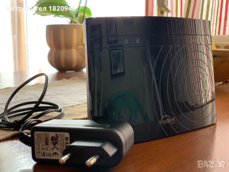 Рутер D-LINK Wireless AC750 Dual-Band Cloud Router DIR-810L, снимка 1