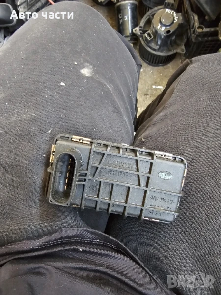 ОРИГИНАЛЕН HELLA Turbo Actuator Turbine Controller G-108, 6NW008412, 712120, снимка 1