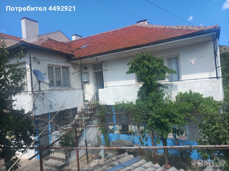 Къща  на два етажа .цена 155000 евро, снимка 1