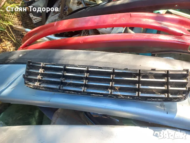 решетка за Ауди а6, снимка 2 - Части - 48809409