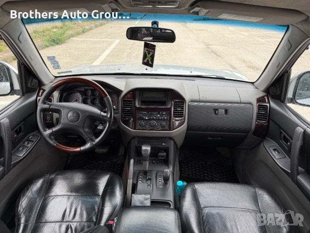 Mitsubishi Pajero 3.5 V6 GDI 2001 г. Автоматик, снимка 7 - Автомобили и джипове - 52052710