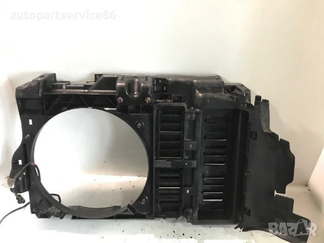 Рамка на вентилатор за радиатор на двигателя V6 за Peugeot 407 3.0 (2007) 9646474880, снимка 2 - Части - 53734084