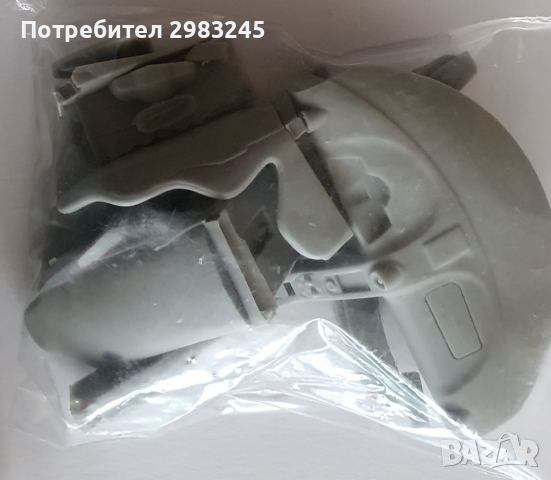 Сглобяем модел McLaren MP4-12C Super Detail Set, снимка 9 - Други ценни предмети - 36483625