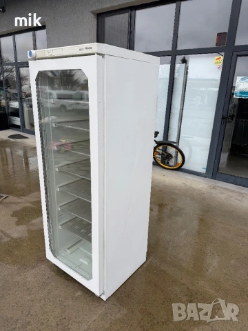 Минусова хладилна витрина Миеле 162 см , снимка 3 - Витрини - 53427205