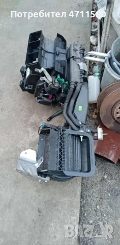 Кутия парно за Ауди  А4 2.5 TDI 163к.с  2003г, снимка 2 - Части - 53399536