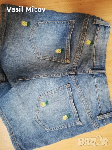 Детски дънкен гащеризон  и дънкени панталонкиза момиче , снимка 8 - Детски къси панталони - 50816902