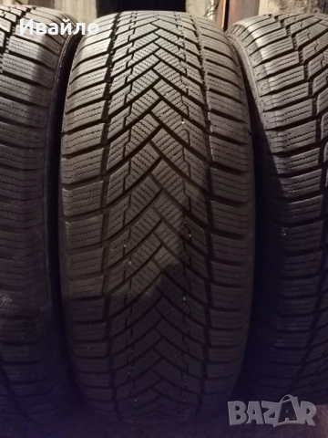 Продавам 4 броя Зимни гуми 215.65.16 дот 2024 почти нови , снимка 2 - Гуми и джанти - 52840914