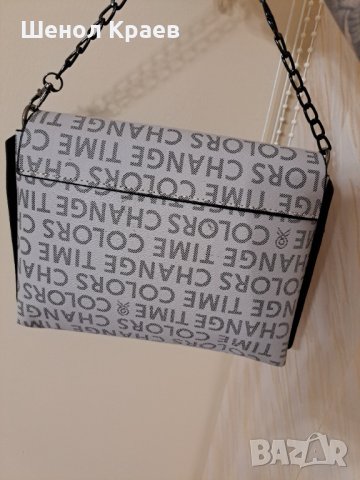 Дамска малка чанта с дължка за през рамо, снимка 4 - Чанти - 41378969
