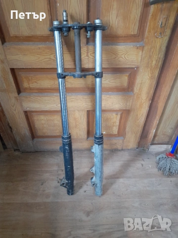 Продавам  предница от Чз-250 крос 