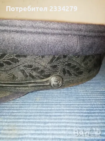 Стари военни шапки и барети от различни години и държави. , снимка 7 - Антикварни и старинни предмети - 46115312