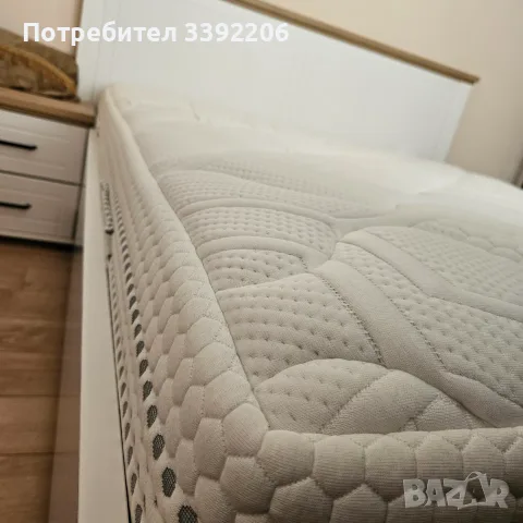 Спален комплект 160x200 – Magniflex Massaggio Deluxe + ортопедична рамка + 2 нощни шкафчета, снимка 8 - Спални и легла - 55877241