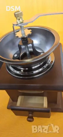 Нова Ретро Мелачка на Зърна Механична Кафемелачка, снимка 7 - Други - 49615425