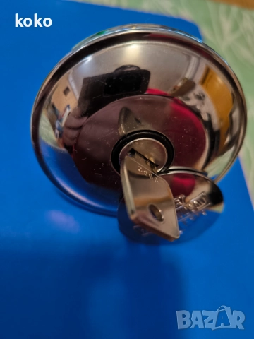 Капачка резервоар Harley Davidson original , снимка 2 - Части - 52278947