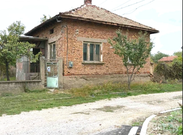 Продава се къща в с. Муселиево, обл. Плевен , снимка 2 - Къщи - 52190513