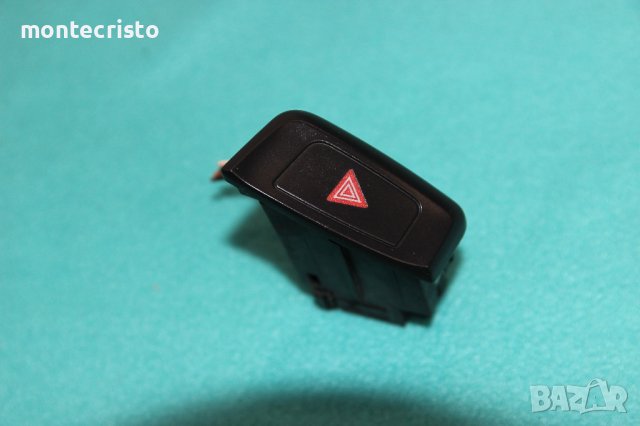 Бутон аварийни светлини Audi A4 B8 (2007-2015г.) 8K1941509 / 8K1 941 509, снимка 2 - Части - 41629353