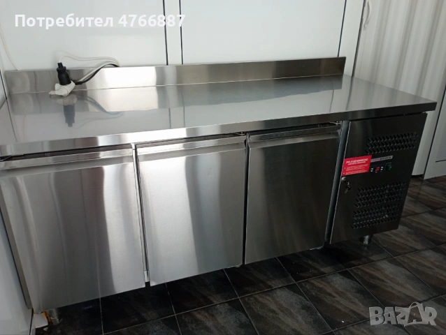 Хладилна маса, пицарска - 1,8 м x 0,7 м - с 3 врати - от -2 до +10’C