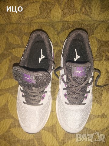 Дамски маратонки Mizuno , снимка 6 - Спортни обувки - 44439028