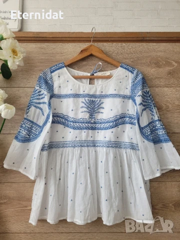 Бяла блуза с бродерии памучна материя 