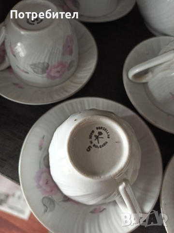 Български порцеланов сервиз, снимка 2 - Чаши - 36165484