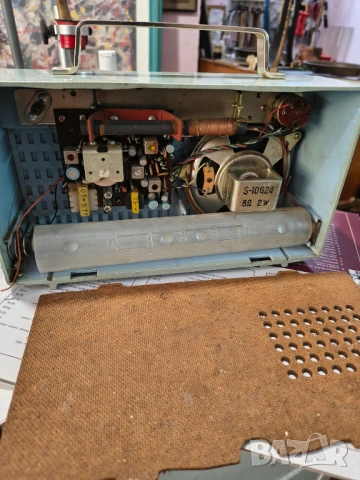 Японско радио , снимка 7 - Радиокасетофони, транзистори - 53618507