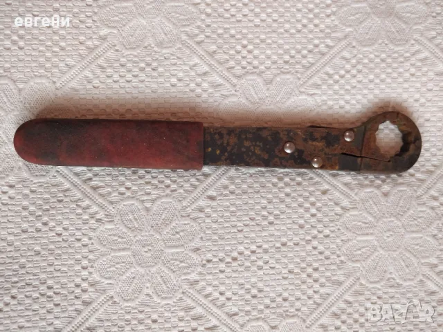 Кука за инструменти FAKOM