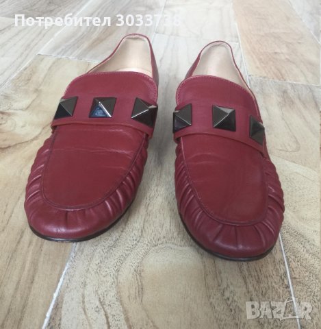 Оригинални Valentino Garavani Donna Rockstud Leather Moccassines Размер 38, снимка 5 - Дамски елегантни обувки - 41968765