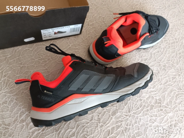 Обувки/Маратонки Adidas Gore-tex, снимка 2 - Маратонки - 53782559