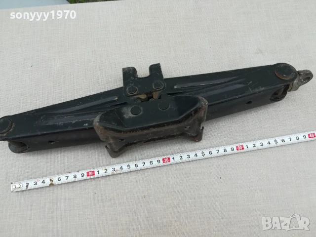 TOYOTA-1100KG-ОРИГИНАЛЕН КРИК ВНОС SWISS 1606251055, снимка 6 - Аксесоари и консумативи - 50680934