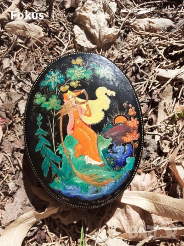 Уникална руска лакова кутия рисувана сцена от приказка