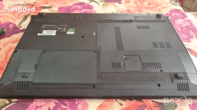 лаптоп TERA mobile 1512 цена 140лв, снимка 8 - Лаптопи за дома - 51807499