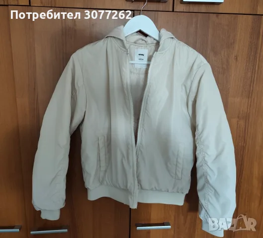 Връхни дрехи за момиче (яке, риза)