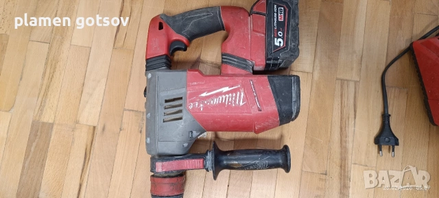 milwaukee перфоратор и зеге и зарядно, снимка 7 - Други инструменти - 53685892