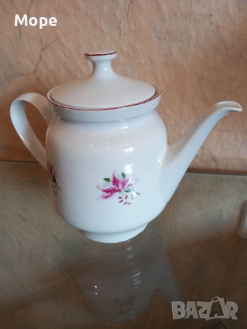 Порцеланов чайник , снимка 2 - Сервизи - 40525049