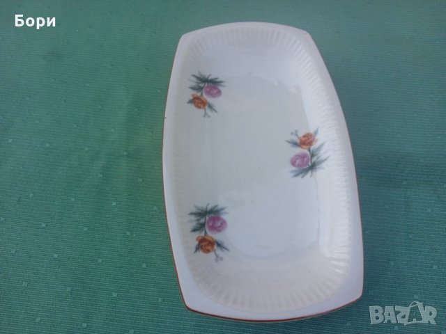 Стар порцелан плато, снимка 2 - Чинии - 35747740