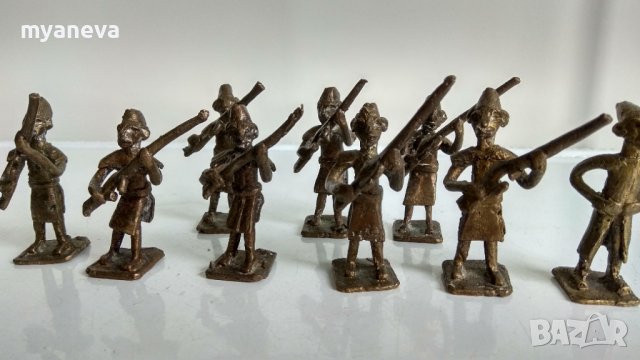 Бронзови фигурки на войници , снимка 5 - Фигурки - 41424654